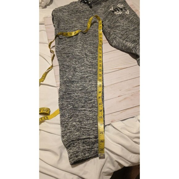 Thrill Sweat Capri Womens XL Gray LOVE Activewear Yoga 34wx25L Not 2X Fall Y2K - Picture 9 of 9